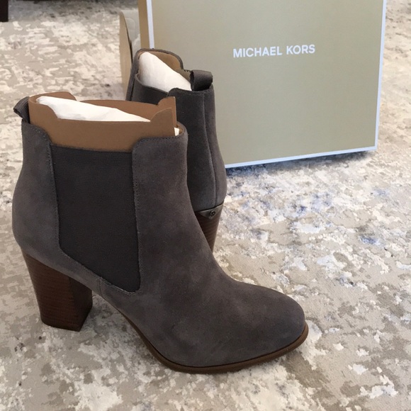Michael Kors Lottie bootie 7 NEW London grey - Picture 2 of 6